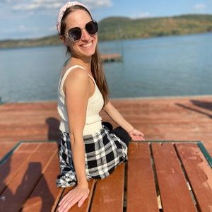 Meet your Posher, Jennifer